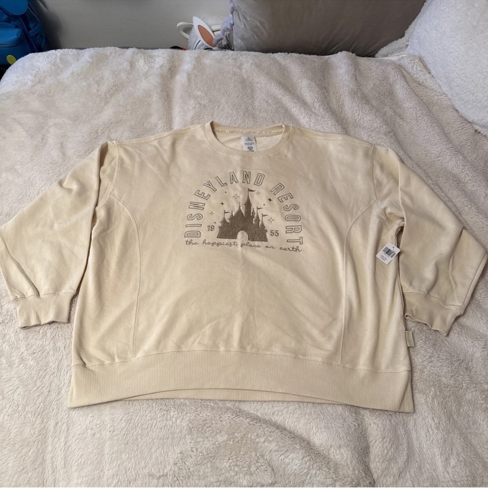 Disneyland Resort Beige Sweater Castle Embroidered Happiest Place On Earth 1955